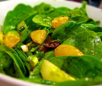 salade aux epinards, mandarines et olives