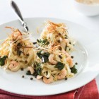 linguini-aux-poireaux-et-aux-epinards-avec-crevettes