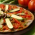 Pizza aux courgettes grillées avec mozzarella et Jambon de Parme